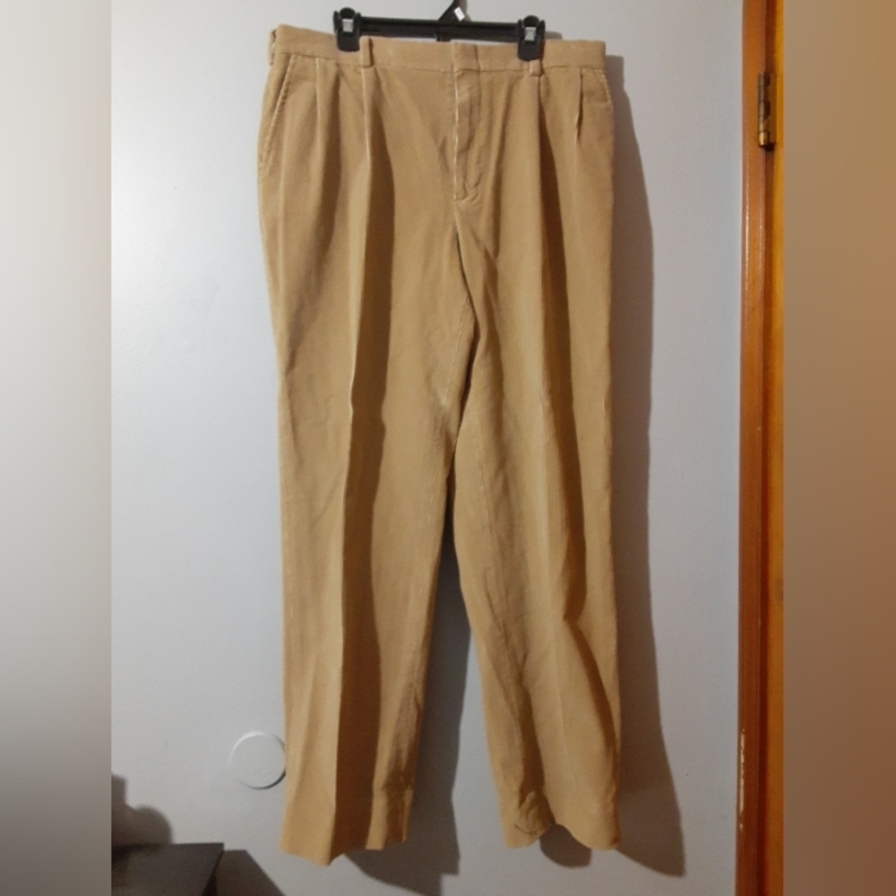 Lands End Men's Corduroy Pants Chino  Regular Size 36 Cream Tan Color Casual